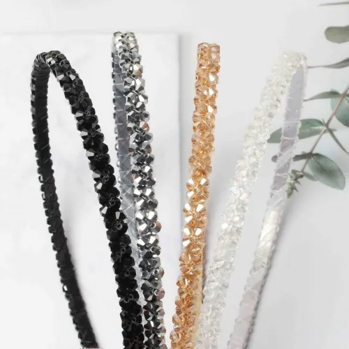 Vista 6 de Cuizhiyu Paquete de 4 diademas de diamantes de imitación de cristal para mujeres y niñas, de doble fila, con cuentas brillantes, aros