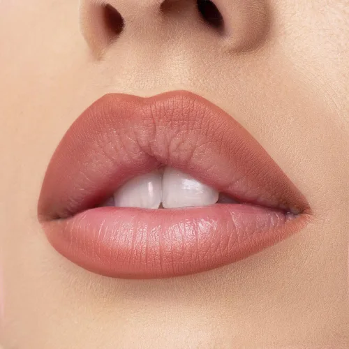 Vista 3 de Delineador de labios retráctil impermeable con afilador integrado por Beauty Creations NUDEX Collection (Always Extra 08)