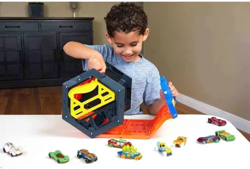 Vista 6 de Hot Wheels Roll Out Raceway, Set de pista