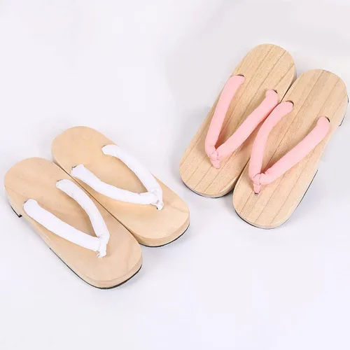 Vista 5 de Nezuko Cosplay Clogs Kochou Clog Rengoku Geta Tanjirou Clog Iguro Obanai Geta Flip Flops with Socks