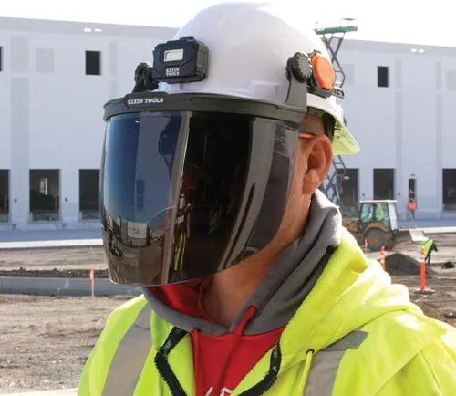 Vista 7 de Klein Tools Face Shield for Safety Helmet and Cap-Style Hard Hats, Impact Rated, Anti-Fog, Low-Profile Design for Grinding