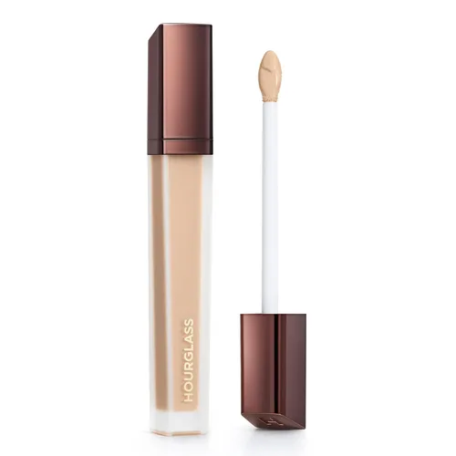 Vista 26 de Hourglass Corrector de aerógrafo Vanish. Corrector ligero e impermeable para un aspecto natural con aerógrafo