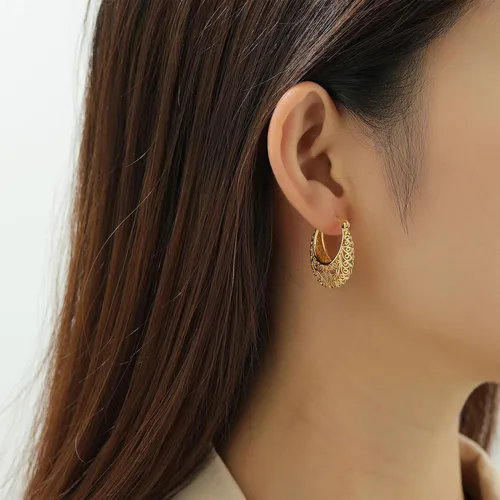Vista 2 de Aretes de aro de oro de filigrana, aretes pequeños vintage para mujer
