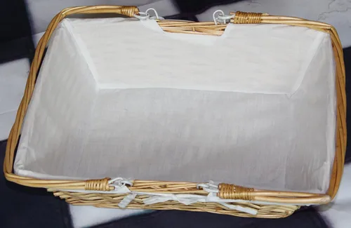 Vista 5 de Vintiquewise (TM) Cesta rectangular de sauce con forro de tela blanca