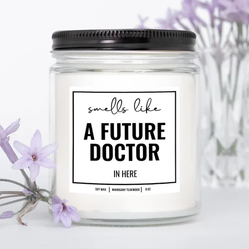 Vista 5 de You Nique Designs Future Doctor Candle de 9 onzas, regalo para estudiantes de medicina, regalos para estudiantes de medicina y regalos de graduación