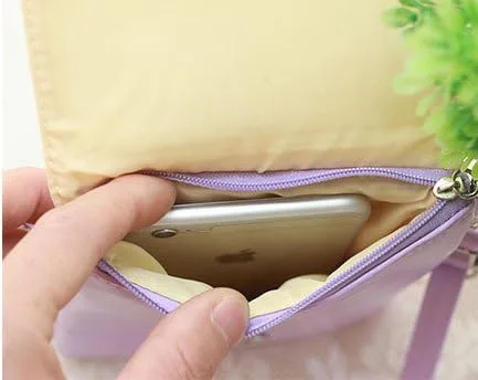 Vista 4 de Mini bolso de hombro de piel sintética para adolescentes y niñas