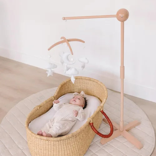 Vista 7 de Soporte de madera para cuna con brazo móvil, brazo móvil para cuna y moisés, altura ajustable de 360°, ajuste universal, madera de haya 100%