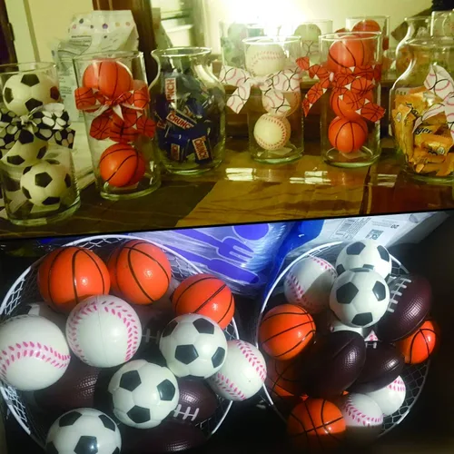 Vista 6 de Novelty Place Pelotas antiestrés exprimibles, béisbol, baloncesto, fútbol, fútbol para aliviar la tensión, accesorios de relajación, juguetes