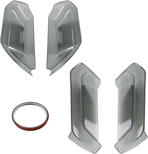 Vista 2 de LOSTAR Kit de 4 luces traseras de lente trasera para Corvette C7 2014-2019