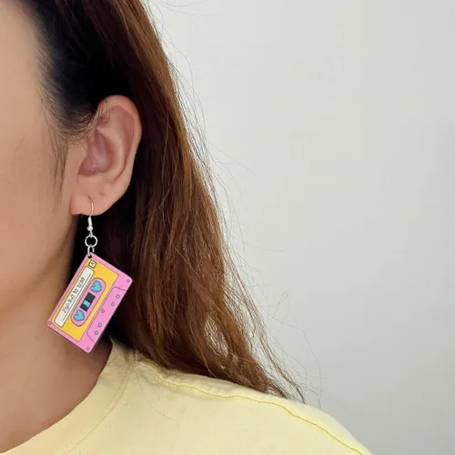 Vista 3 de 1 a 3 pares de aretes de neón de los años 70, 80 y 90 para mujeres y niñas, únicos, divertidos, bonitos, coloridos, con cinta de casete, aretes