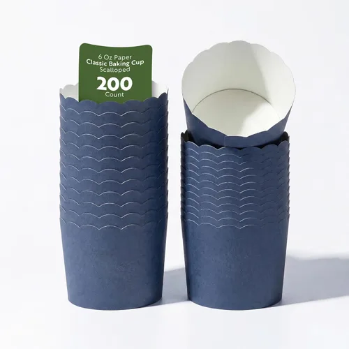 Vista 32 de Restaurantware Paquete de 200 moldes de papel para cupcakes de 3.38 onzas, resistentes a la grasa, festoneados para horno, elegantes tazas