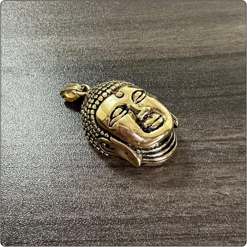 Vista 3 de Collar con colgante de cabeza de Buda de acero inoxidable punk rock