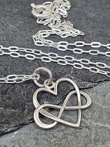 Vista 3 de EnCharmed Collar de plata de ley con dije de corazón infinito, 18 pulgadas