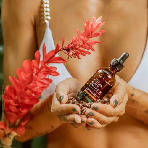 Vista 7 de KREYÒL ESSENCE Trío de crecimiento del cabello con aceite de ricino negro haitiano