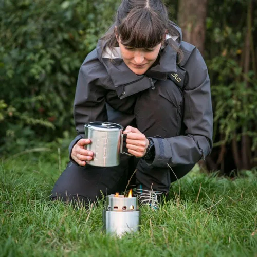 Vista 10 de Solo Stove & Pot 900 Combo: sistema de cocina a leña ultraliviana. Kit de cocina liviana para excursionismo, camping, supervivencia. Quema ramas,