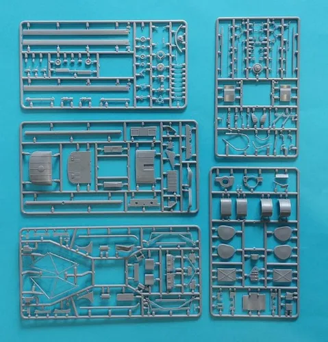 Vista 2 de AMP 32-001 - 1/32 - Hughes TH-55 Osage, Escala Kit de plástico para maquetas