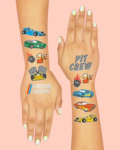 Vista 4 de xo, Fetti Suministros de fiesta de autos de carreras, tatuajes temporales - 46 estilos de aluminio Cumpleaños de carreras de autos de carreras