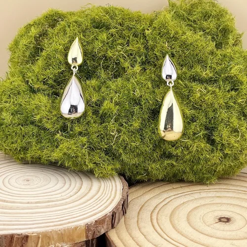 Vista 4 de ASHMIT - Aretes colgantes de gota de agua de aleación dorada, aretes asimétricos a juego de oro y plata, aretes grandes de lágrima para mujeres