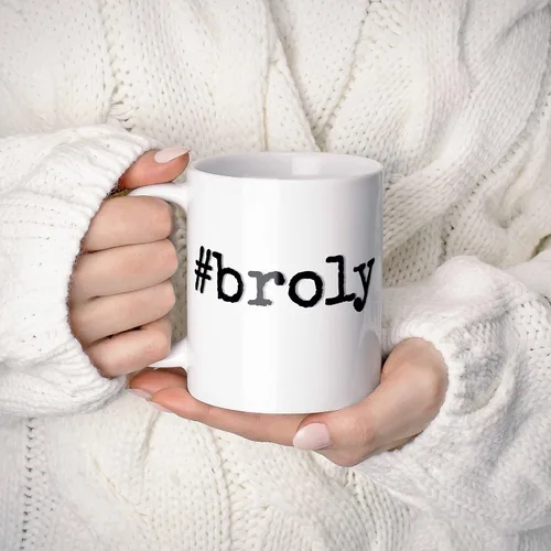 Vista 2 de #broly - Broly - Taza de regalo personalizada con el nombre de Broly. 11 onzas.