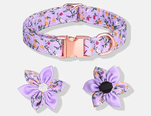 Vista 2 de Collar de cachorro con patrón floral, bonito collar de perro con flor de diamantes de imitación desmontable para perras (S, azul)