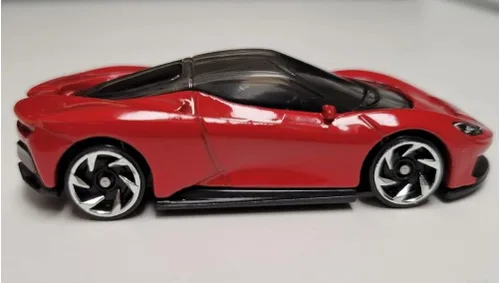 Vista 2 de Hot Wheels 2022 - Automobili Pininfarina Battista - RED Edición 8/12 [rojo] 171/250