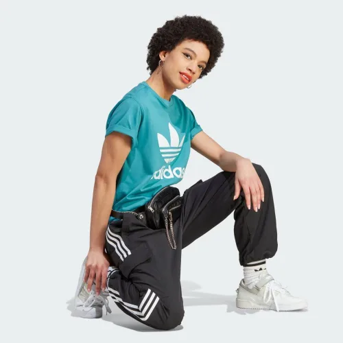 Vista 4 de adidas Originals Camiseta Adicolor Classics Trefoil para mujer