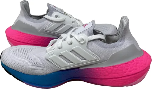Vista 74 de adidas Tenis de correr Ultraboost 22 para mujer