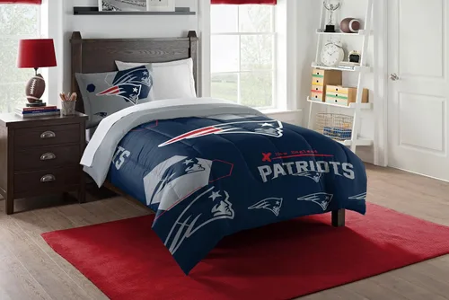 Vista 26 de Northwest NFL Unisex-Adult Comforter and Sham Set Safety