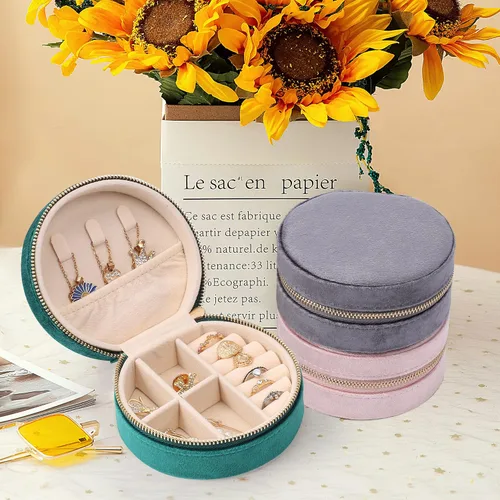 Vista 2 de Dajasan Joyero de terciopelo, pequeño estuche de joyería de viaje, caja organizadora de joyas de viaje portátil para mujeres y niñas