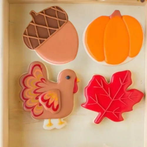 Vista 5 de JOB JOL Cortadores de galletas de Acción de Gracias, 6 unidades, 3 a 3.6 pulgadas, calabaza, hoja, fútbol, pavo, bellota, maíz dulce