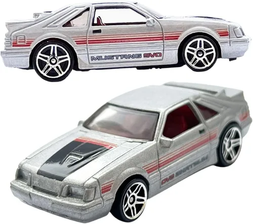 Vista 2 de Hot Wheels Mustang SVO '84, HW: Los años 80 2/10