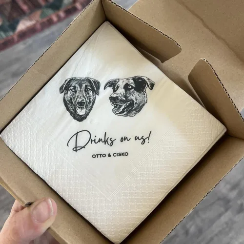 Vista 6 de Servilletas de boda con ilustraciones de perros de lujo, servilletas de boda personalizadas, servilleta de bar de cóctel para recepción, despedida