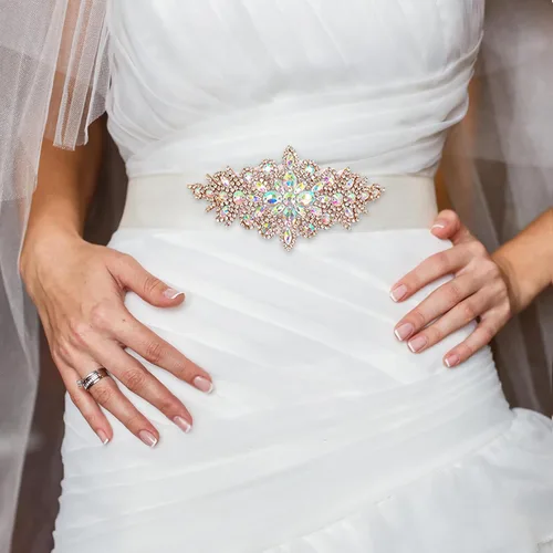 Vista 2 de Apliques de cuentas de perlas de diamantes de imitación rojos apliques de novia accesorios de cristal de ajuste de diamantes de imitación