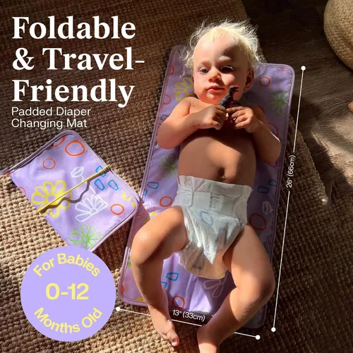 Vista 3 de Freestyle Cambiador de pañales portátil Cambiador de bebé plegable e impermeable con elegante bolsa de toallitas húmedas Cambiador de viaje
