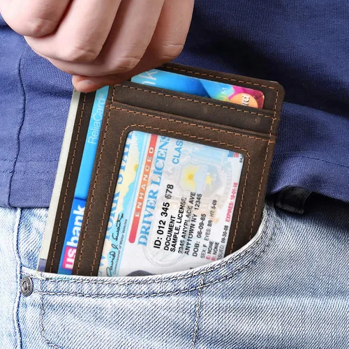 Vista 3 de kinzd Cartera delgada minimalista con bolsillo frontal RFID para tarjetas de crédito para hombres y mujeres, Marrón