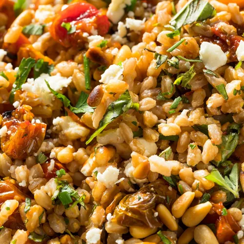 Vista 7 de Cucina & Amore Pearled Farro from Italy 17.6 oz Pack of 8 Non-GMO, Whole Grain, High in Fiber, Vegan, Kosher Perfect for Soups, Salads, and More