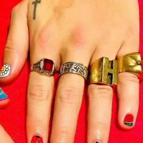 Vista 5 de Juego de anillos con inicial H S y letra HS para mujeres y hombres Cobre