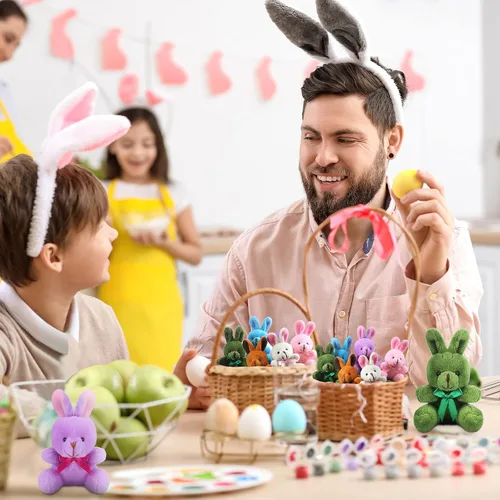 Vista 4 de 36 piezas de mini conejitos de peluche a granel de 4 pulgadas, cesta de Pascua a granel, regalos de conejos pequeños, muñecas de peluche