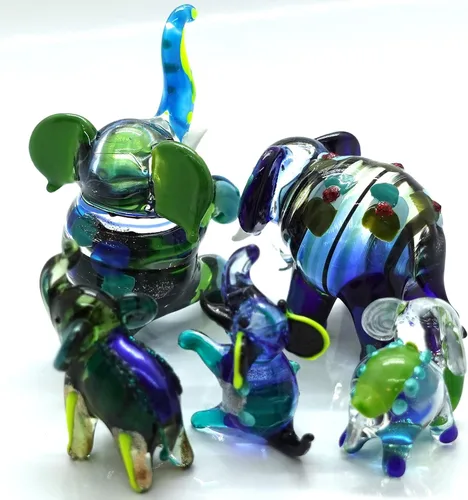 Vista 6 de Figuras en miniatura con diseño de elefante, color negro y verde