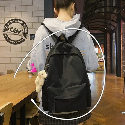 Vista 3 de CYee Cutecore - Mochila estética con colgante de oso, mochila para libros de preparación, suministros escolares, mochila de regreso a clases, Negro