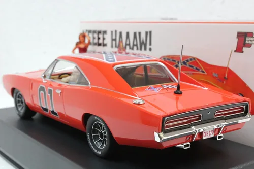 Vista 2 de Pioneer P131 El General Lee '69 Dodge Charger - Duques de Hazzard, #01 1:32 Slot Car