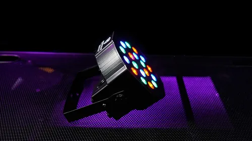 Vista 7 de (2) Rockville RockPAR50 LED RGB Par Can Wash Light + Paquete de doble soporte con (1) cable de iluminación DMX Rockville RDX3M25 de 25 pies y 3