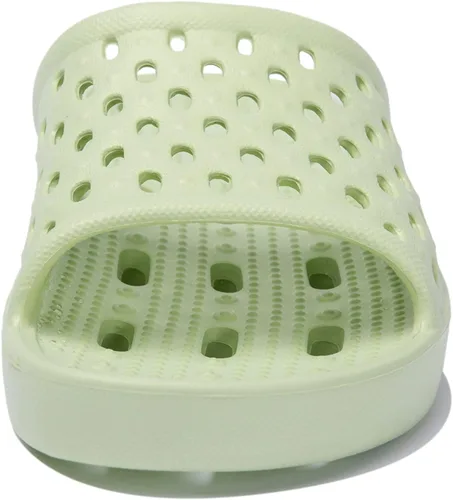 Vista 2 de NewDenBer Zapatos de ducha de baño para mujeres y hombres, antideslizantes, de secado rápido, para playa, piscina, ducha, sandalias con agujeros