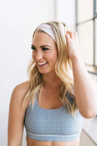 Vista 107 de Maven Thread 4" Wide Workout Headbands for Women – Non-Slip Sweatbands for Gym, Running & Yoga