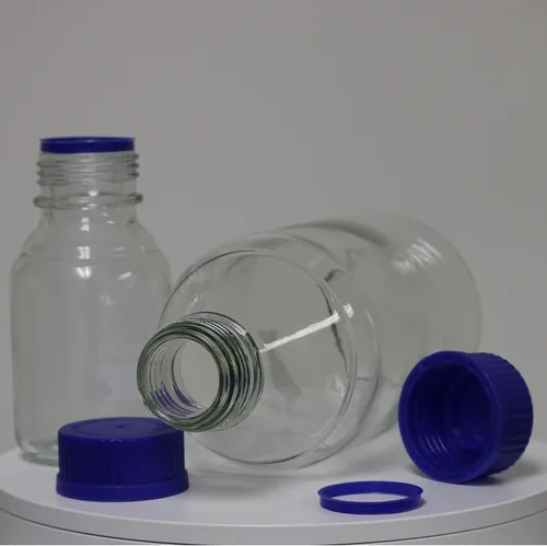 Vista 4 de Karter Scientific - Botellas redondas de vidrio de borosilicato de 33.8 oz. liq. con tapa de rosca GL45
