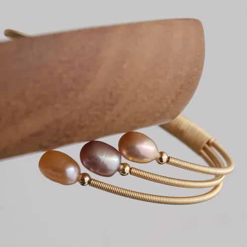 Vista 6 de Sonateomber Pulsera delicada de cadena de perlas de agua dulce de oro para mujer, con clip de papel, rosario, perla morada, con cuentas, regalo