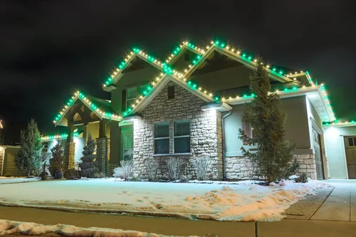 Vista 5 de Salida de iluminación navideña, clip de luz de Navidad, todo en uno, uso con mini luces C9, C7 y LED, perchas de luz de Navidad para canaletas