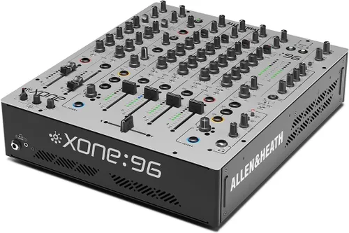 Vista 2 de Allen & Heath XONE:96 Mezclador profesional de DJ analógico de 6 canales