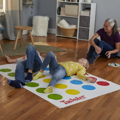Vista 2 de Hasbro Twister Party - Juego de mesa clásico para 2 o más jugadores, juego de interior y exterior para niños de 6 años en adelante, el embalaje