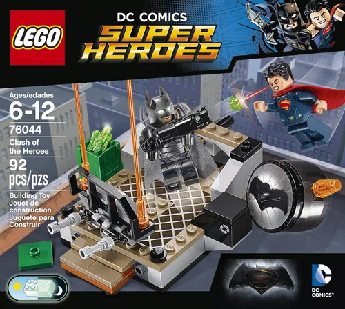 Vista 2 de LEGO Super Heroes Clash of The Heroes Kit de construcción (92 piezas)
